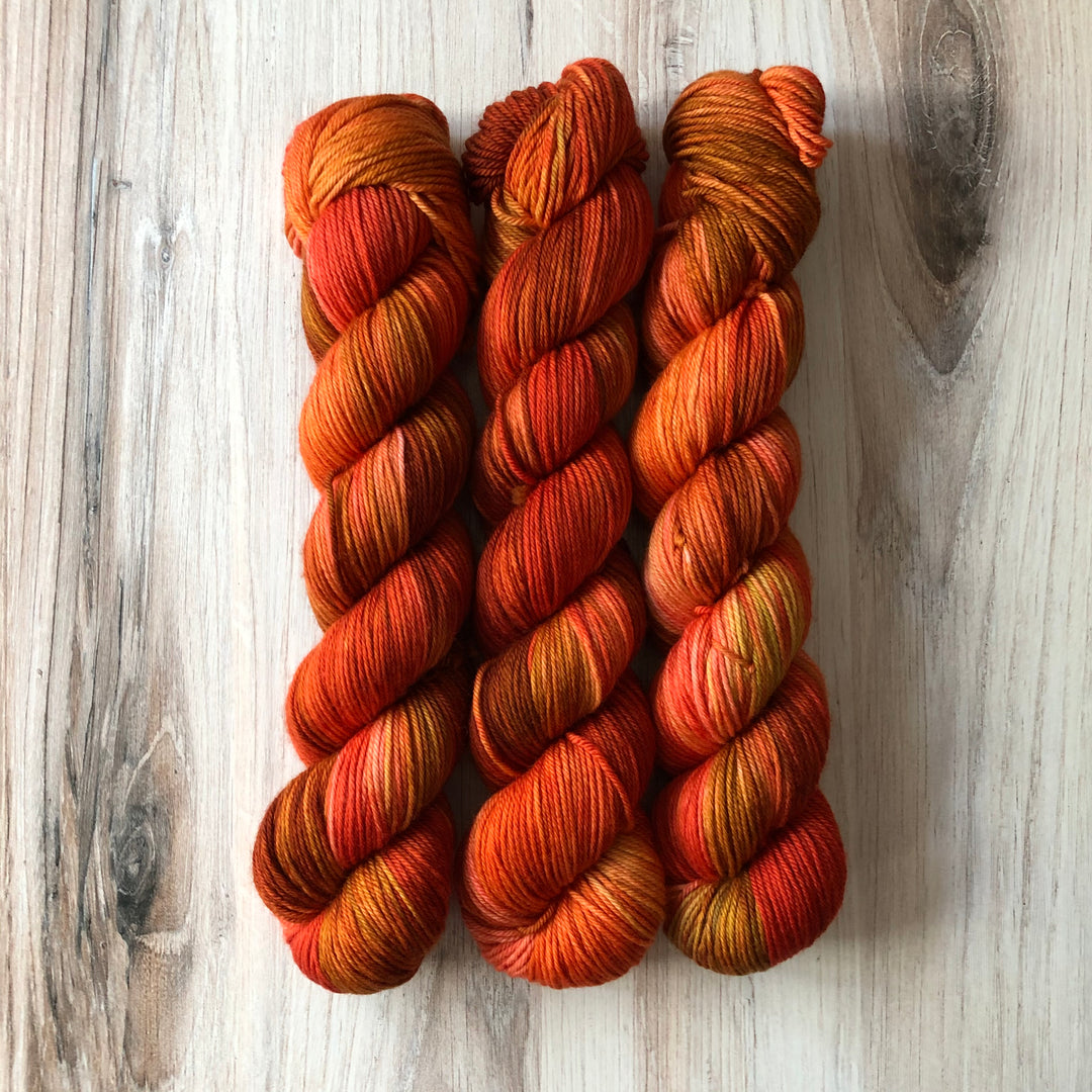 Countess Ablaze - Knitting Project In a Tin - Grande Merino DK