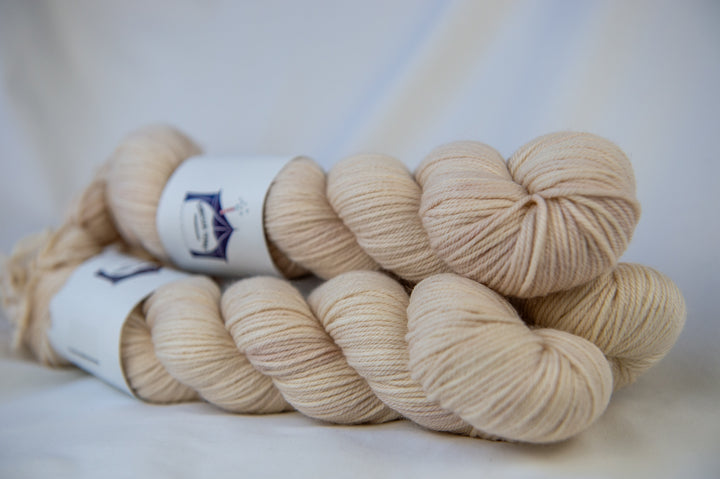 Circus Tonic Handmade - Ophelia - Pageant DK