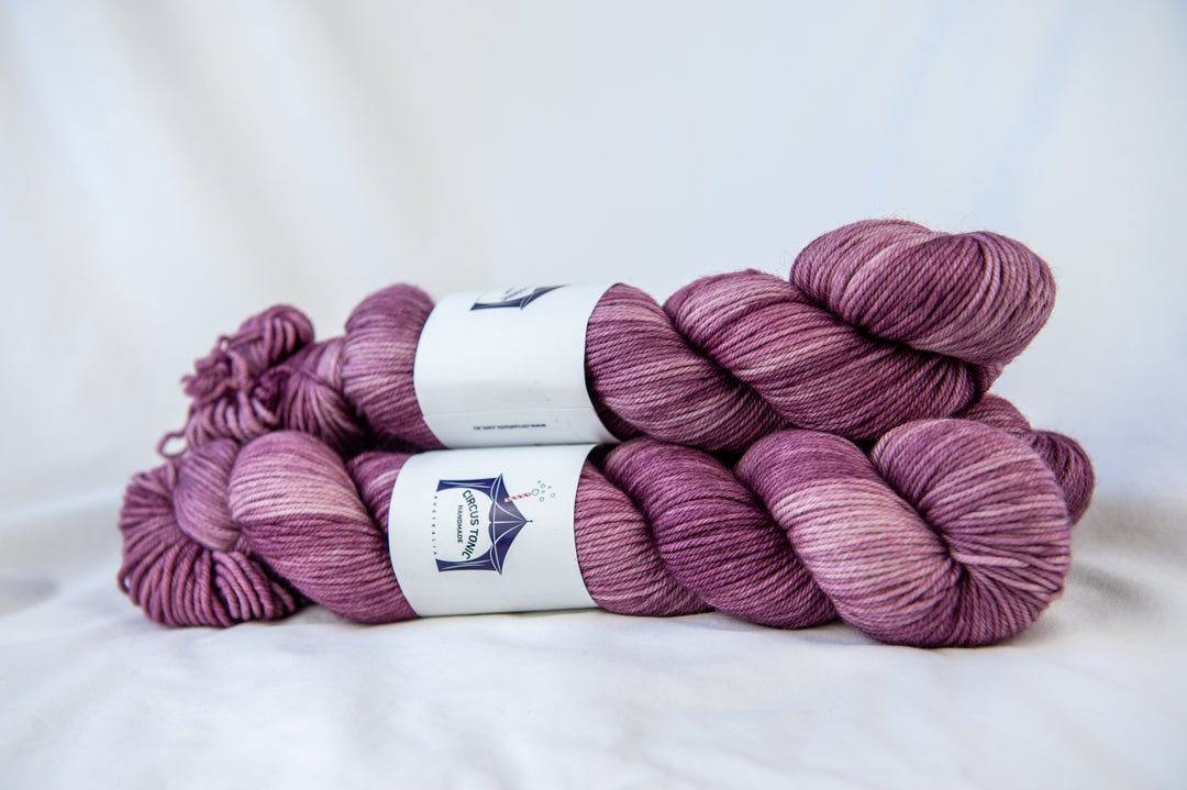 Circus Tonic Handmade - Aster - Pageant DK