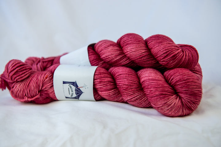 Circus Tonic Handmade - Lois - Pageant DK