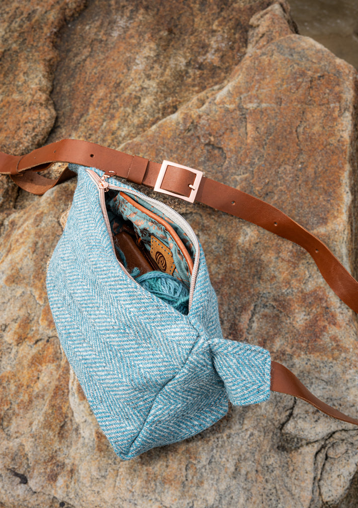 Harris Sling Wool Tweed Bag - Luskentyre