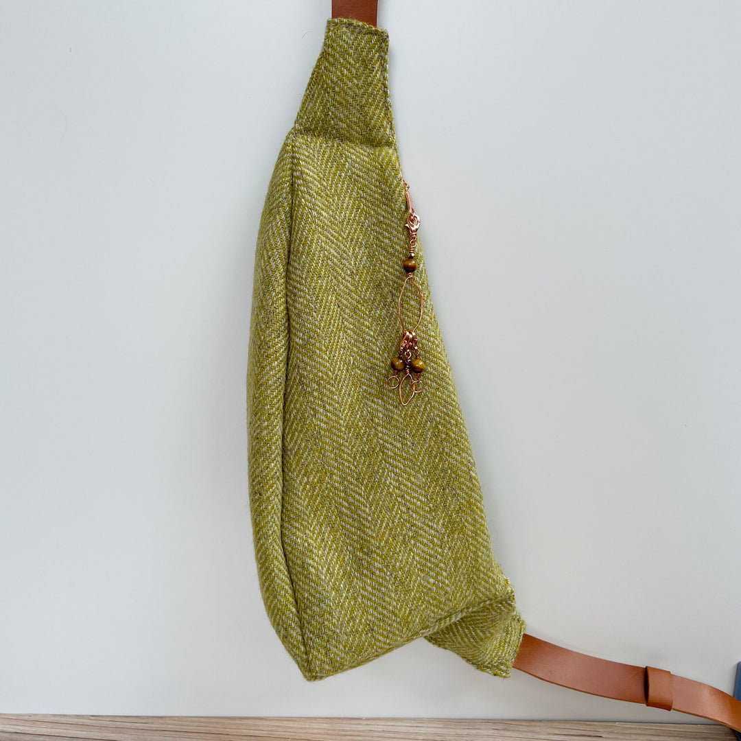 Harris Sling Wool Tweed Bag - Lichen