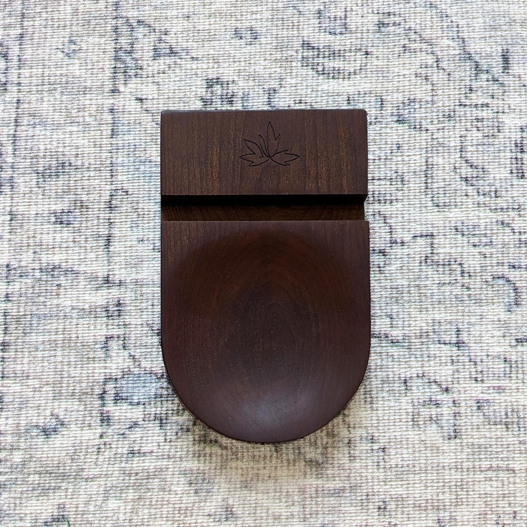 Thread & Maple Wooden Phone Stand